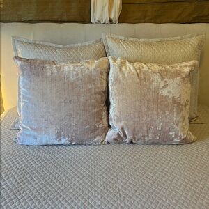 PINK: 2 Luxurious 22” Light Pink Velour Throw Pillow Covers, Pink Tone-on-Tone